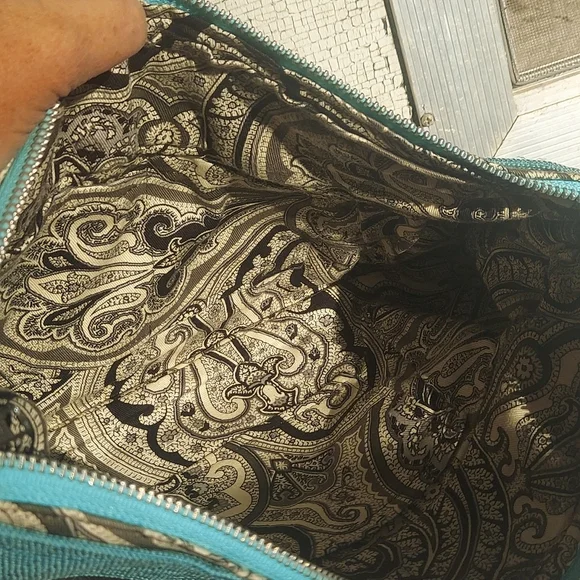 WN Zag Bag Leather Shoulder Bag - Picture 6 of 9